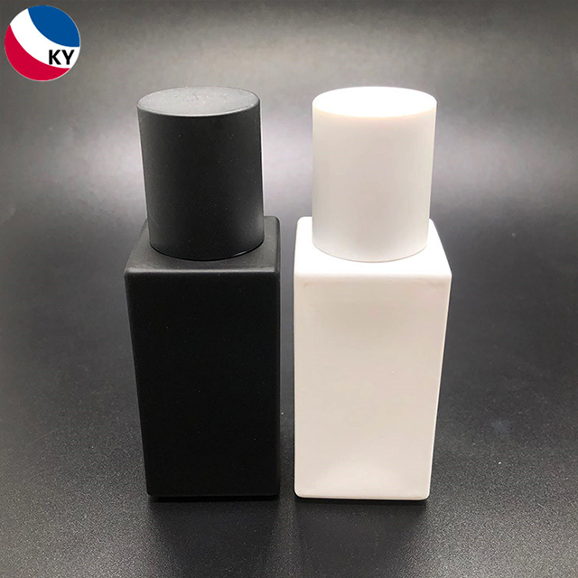 New design 30ml 1oz frosted white empty square shaped serum glass bottle