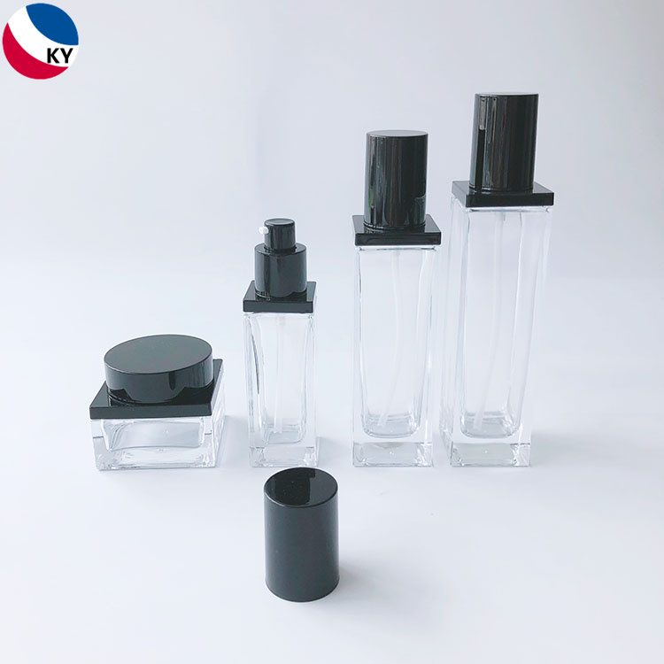 High Quality 50g 50ml 100ml 120ml Empty Square Glass Lotion Pump Bottle Bottle with Black Pump Cap Skin Care Packaging Set